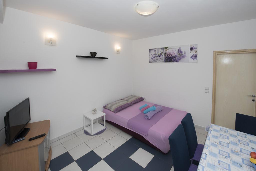 Apartment Dragica Split